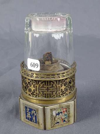 Ancienne petite lampe de fumeur d'opium à six pans