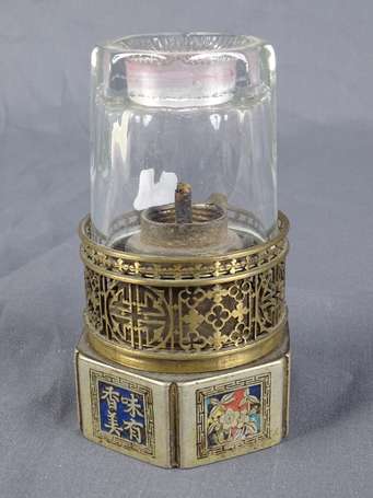 Ancienne petite lampe de fumeur d'opium à six pans