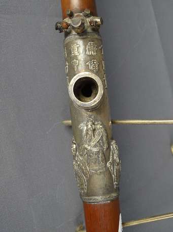Ancienne grande pipe à opium en bambou, aux 