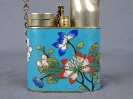 Ancienne pipe à eau en paktong et émail cloisonné 