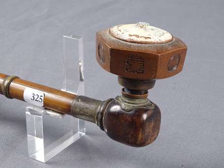 Très jolie petite et ancienne pipe à opium en 
