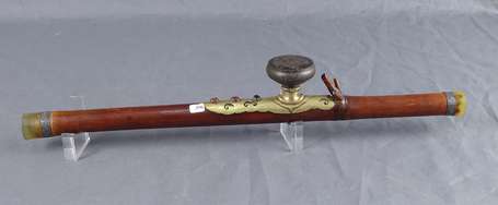 Ancienne pipe à opium en bambou enrichie de deux 