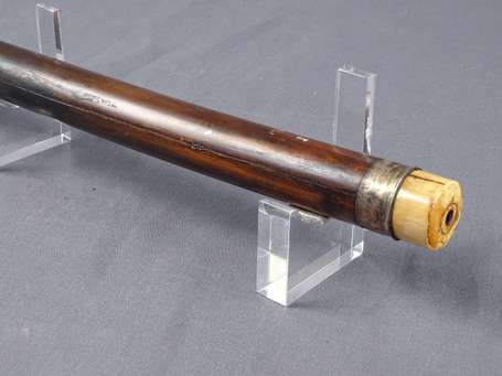 Ancienne pipe à opium en bois, argent et ivoire 