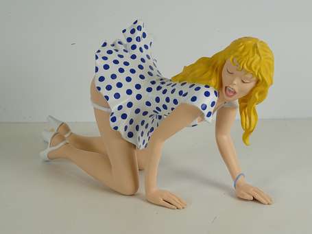 Manara : Miel ; statuette en résine réalisée à 999