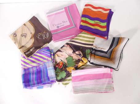 Lot de sept foulards en soie dont : CELINE, 