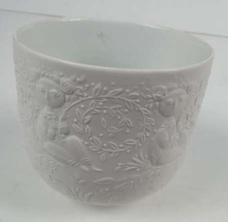 Petit cache-pot en porcelaine blanche modèle Die 