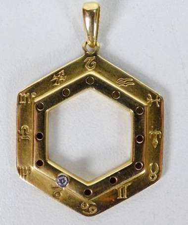 CARTIER - Pendentif hexagonal en or jaune 18K 