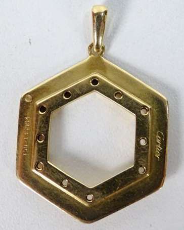 CARTIER - Pendentif hexagonal en or jaune 18K 