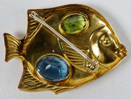 Broche en or jaune 18K (750°/00) figurant un 