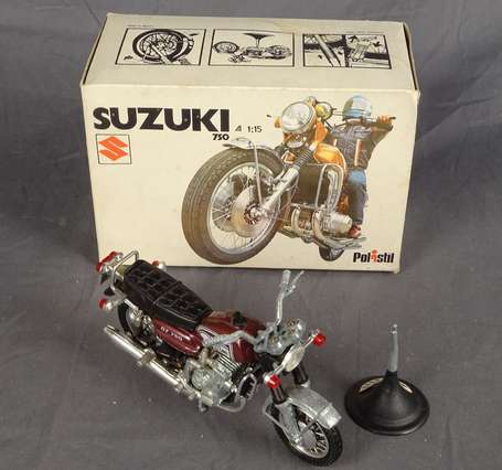 Polistil - 1/15 - Suzuki 750, neuf  en boite avec 