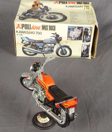 Polistil - 1/15 - KAWASAKI 750, oxydation sur 