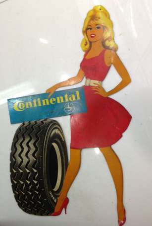 CONTINENTAL : Pin-up en tôle, très bel état. H : 