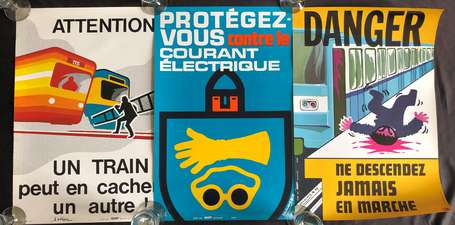 RATP - Ensemble de 11 affiches de sécurité contre 