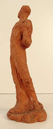 ECOLE XXe - Homme debout. Sculpture en terre crue.