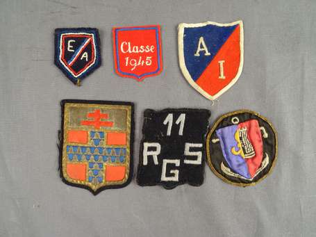 France - Lot de 6 insignes tissus dont artillerie 