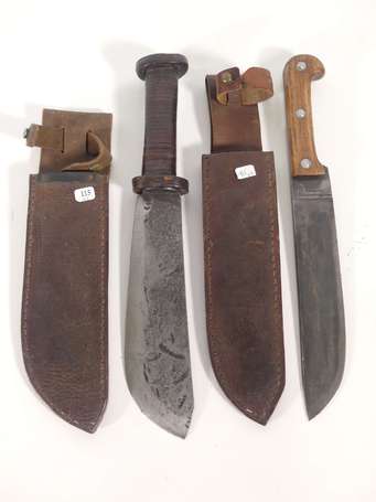 2 couteaux machettes de 37 cm - avec fourreau cuir