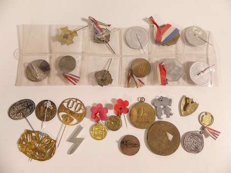 2GM - Lot d'insignes, broches, médailles dont 