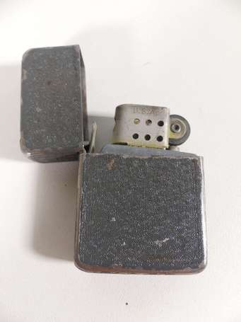 2GM - US - Briquet Century usa - équivalent d'un 