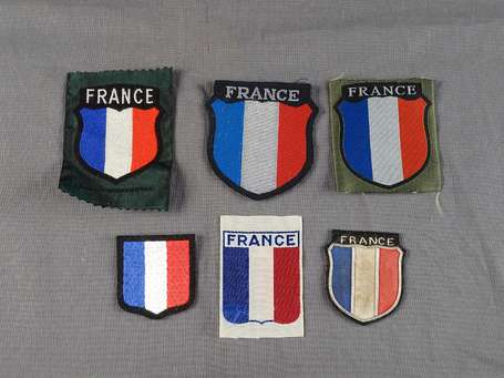 2gm - reconstitution - lot d'insignes tissus , 