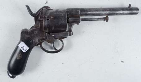 Révolver type Lefaucheux , calibre 12 mm , poinçon