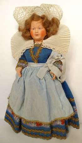 Celluloïd , Petit Collin, 33cm , costume de 