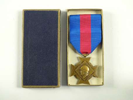 Mil - Deux médailles du service militaire 