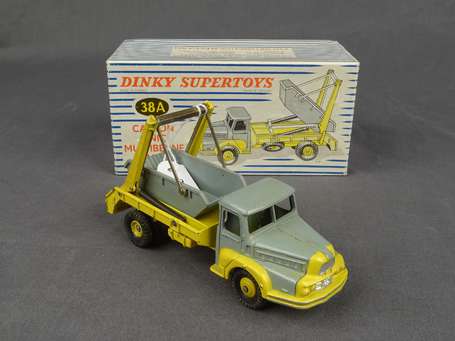 Dinky toys France- Unic multibenne , éclats sur 