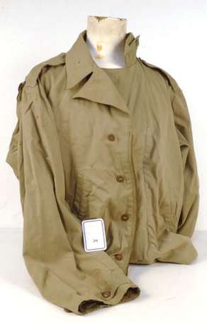 US2GM - Blouson M41 , (usures au col ) , bon état 