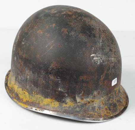 US2GM -  1 Casque M1   ,attaches fixes  , 