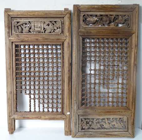 INDE - Paire de portes en bois ajouré et sculpté 