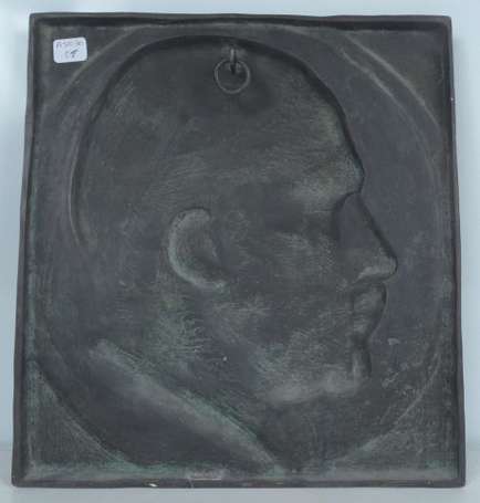 Janthial L. XXè S. Profil d'homme bas relief en 