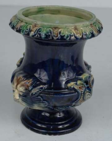 Petit vase Médicis en faïence fine émaillée bleu, 