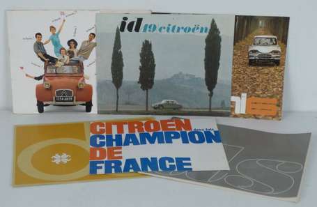 CITROËN : Un lot de 6 catalogues dont 2CV, DS…