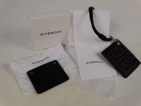 Givenchy - Porte cartes et porte monnaie intérieur