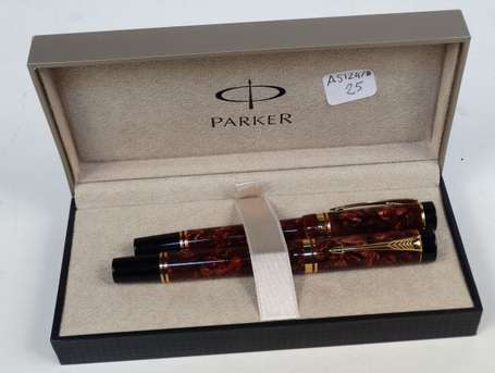 Parure Parker modèle Duofold, marbré bordeaux 