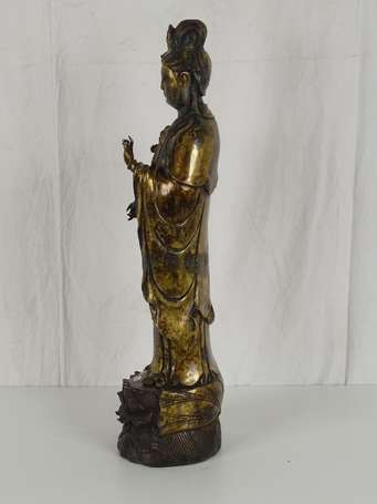 CHINE Guanyin en bronze, moderne, H. 69 cm