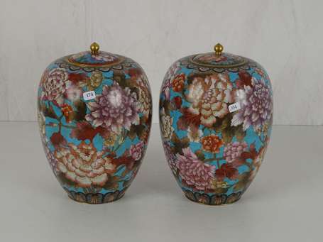 CHINE Paire de vases en émaux cloisonnés Moderne H