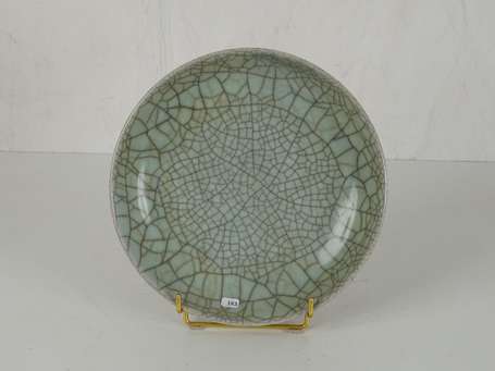 CHINE style SONG Grand plat en porcelaine céladon 