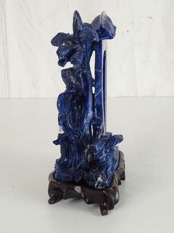 CHINE Guanyins beau sujet en sodalite H. 20 cm