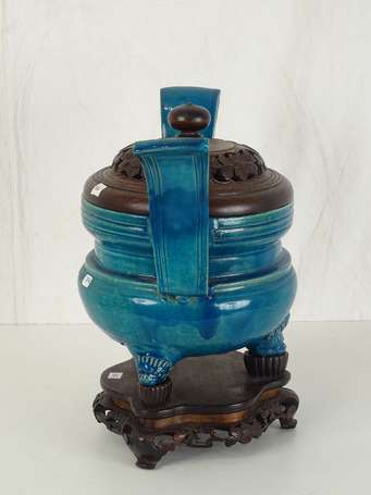 CHINE MING Vase tripode en céramique turquoise 