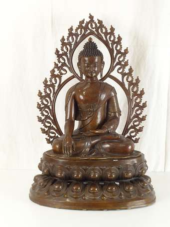 NEPAL  SHAKYAMUNI sur un socle lotiforme en sa 