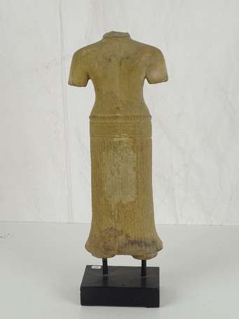 Style KHMER Statue de UMA en grés beige H. 45 cm