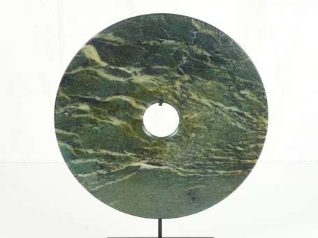 CHINE Disque BI en jade néphrite vert moderne D. 