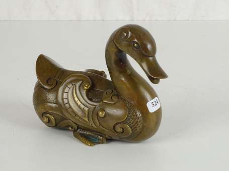 CHINE Canard en bronze marque apocryphe QIANLONG 