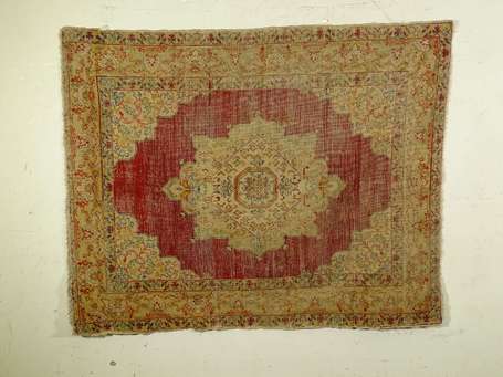 Tapis turc (chaîne, trame et velours en laine), 