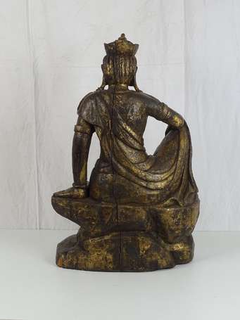 CHINE Statue de Guanyin en bois assis en 