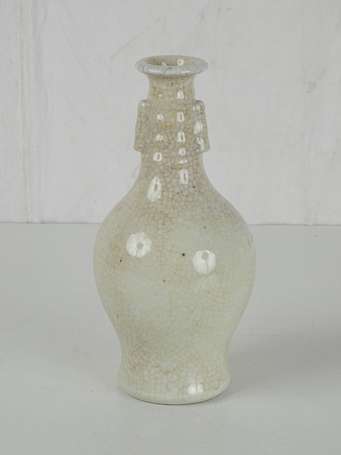 CHINE Petit vase en céramique craquelée H. 21 cm