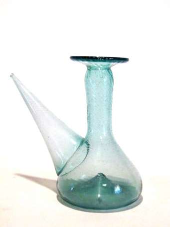 Beau petit porron de la Grésigne. Verre vert à 