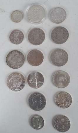 16 pièces etrangère en argent XVIIIé au Xxé Grèce,