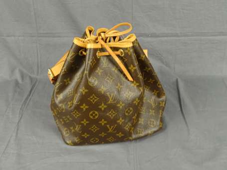 LOUIS VUITTON - Sac modèle Petit Noé en toile 